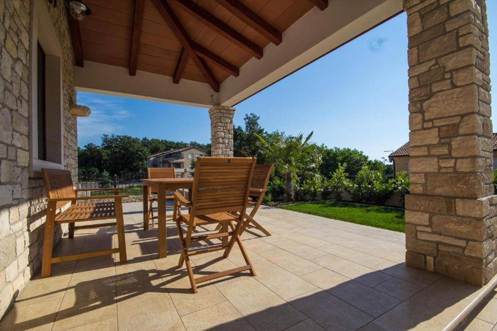 Villa Mateja Karigador Exterior foto